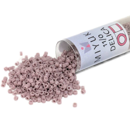 DB0728 Tubo Miyuki Delica 11/0 Opaque Lilac 7,2gr. -  