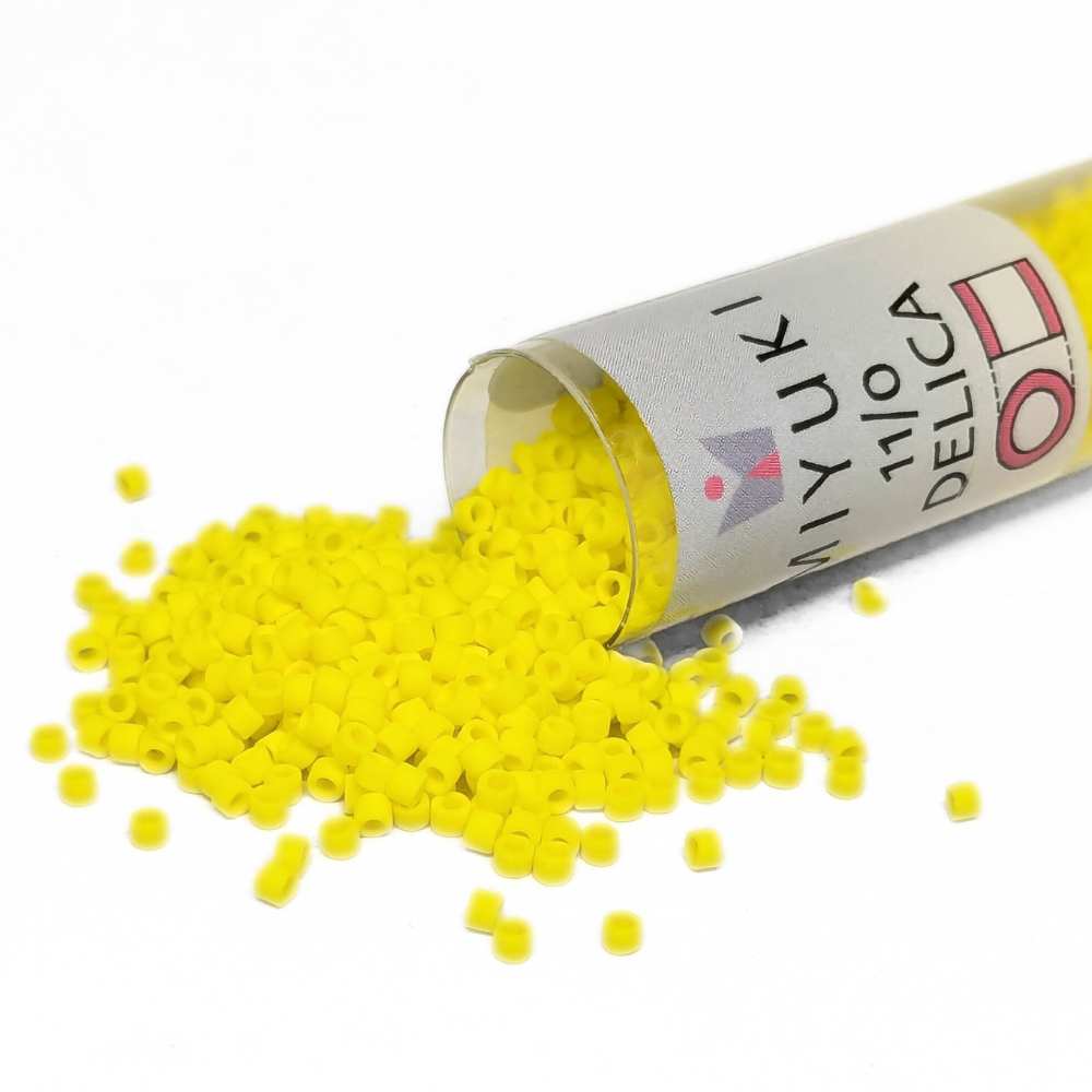 DB0751 Tubo Miyuki Delica 11/0 Matte Opaque Yellow 7,2gr. -  