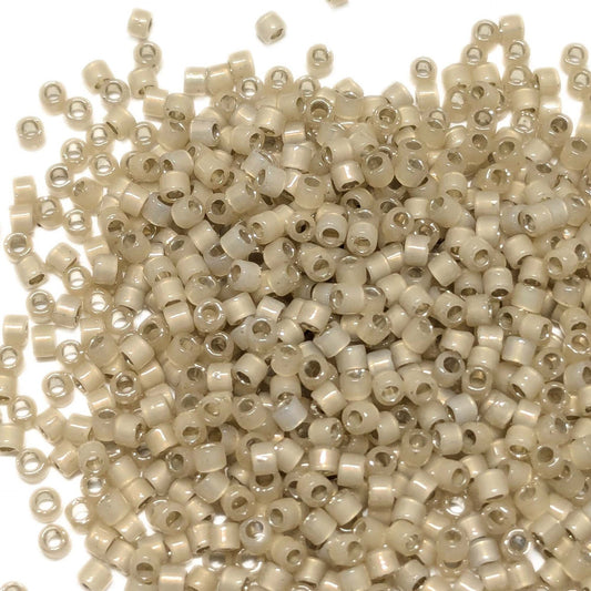 Miyuki delica db1458 silver lined honey opal