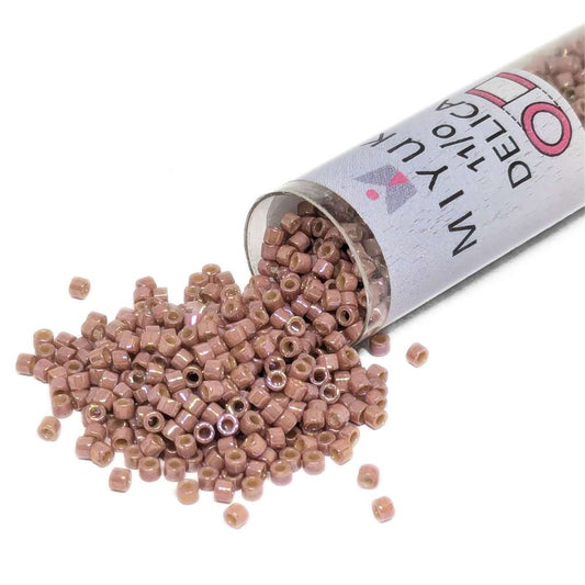 DB2271 Tubo Miyuki Delica 11/0 Glazed Opaque Lavender 7,2gr.  - Miyukilandia