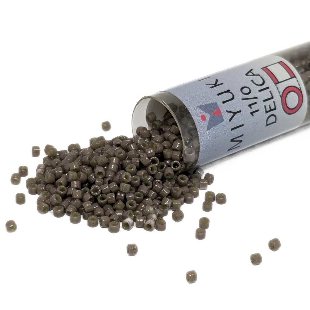DB2365 Tubo Miyuki Delica 11/0 Duracoat Opaque Ash Grey 7,2gr. -  