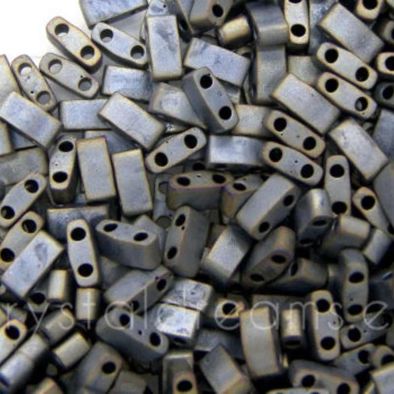 Miyuki Half-Tila - 2,5mm - 2 gr. - Matte Metallic Silver Grey  - Miyukilandia