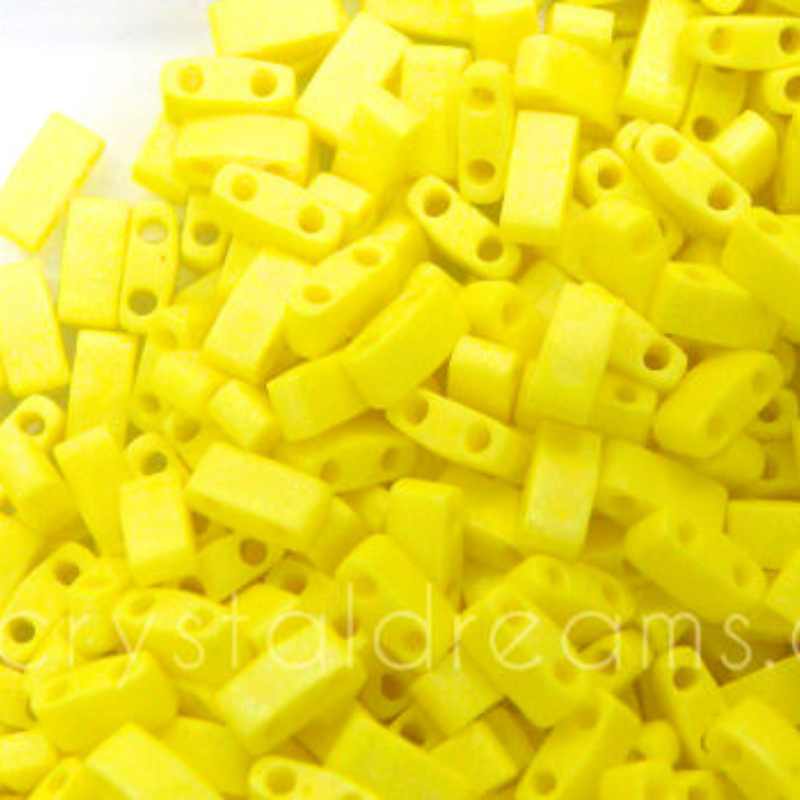 Miyuki Half-Tila - 2,5mm - 2 gr. - Matte Opaque Yellow AB  - Miyukilandia