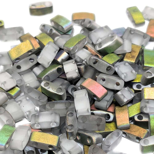 Miyuki Half-Tila 4557 - 2,5mm - 2 gr. Crystal Vitrail Matte  - Miyukilandia