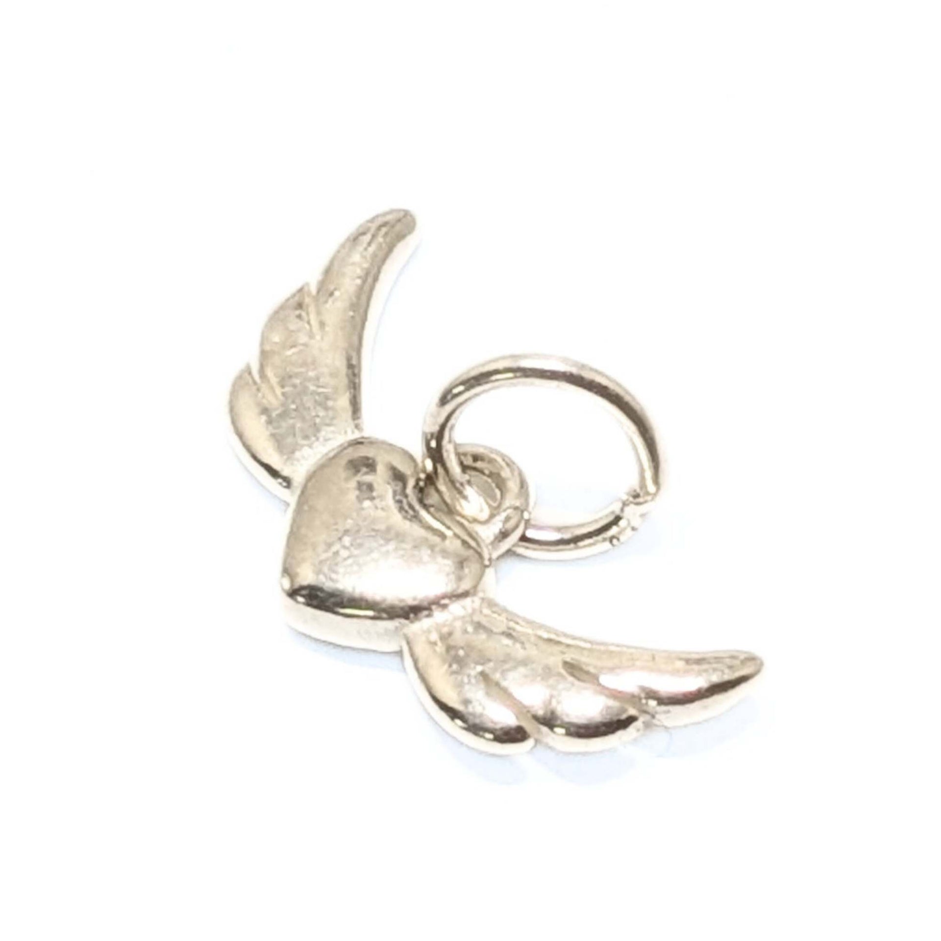 Charm de plata 925 corazón alado para joyería artesanal
