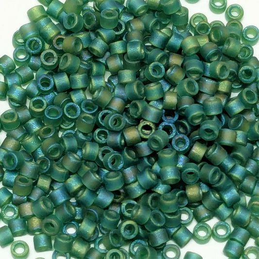 11/0 MIYUKI delica DB0858 - Light Green AB Matted - 1 gr.